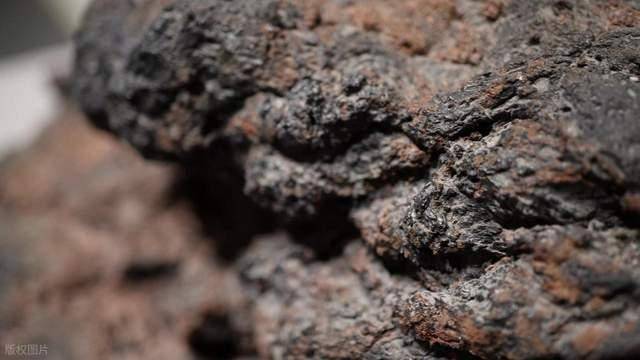 威胁中国：不给稀土磁铁就加200%关税pg电子试玩入口特朗普彻底坐不住了公开