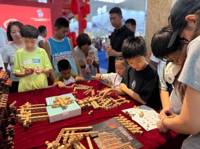 列盲盒、“比耶龙”冰箱贴……火了!pg电子模拟器免费版“睡个午觉”系(图5) 列盲盒、“比耶龙”冰箱贴……火了!pg电子模拟器免费版“睡个午觉”系(图5)